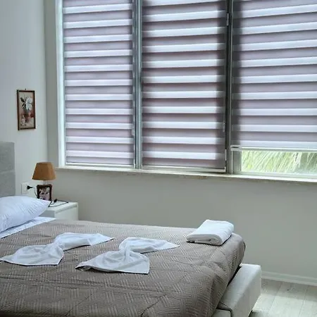公寓 Aem 1 Bedroom Apt #4 格勒姆